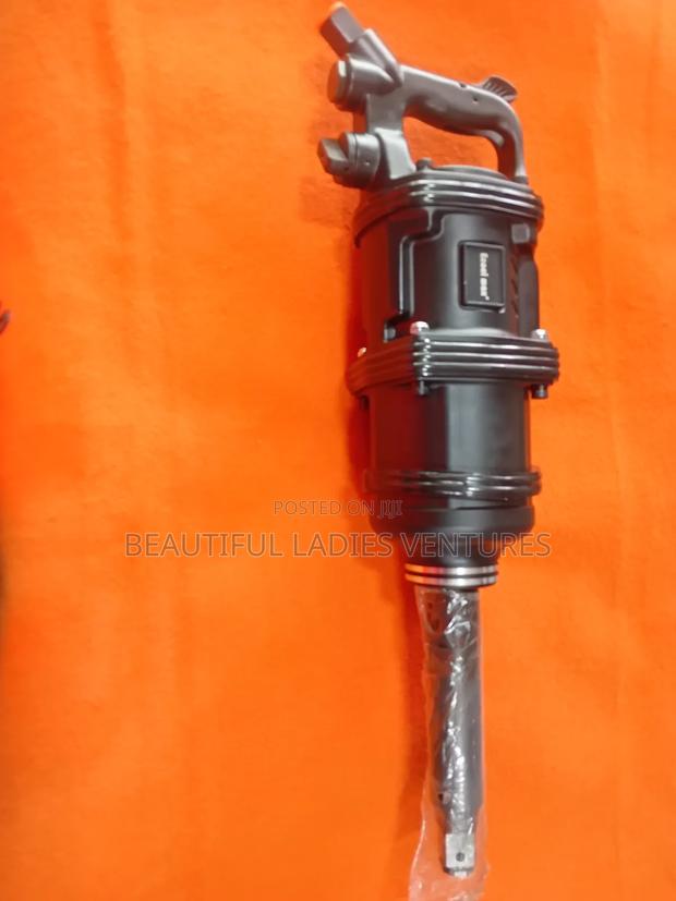 Exoolmax Air Impact Wrench · Photo 2
