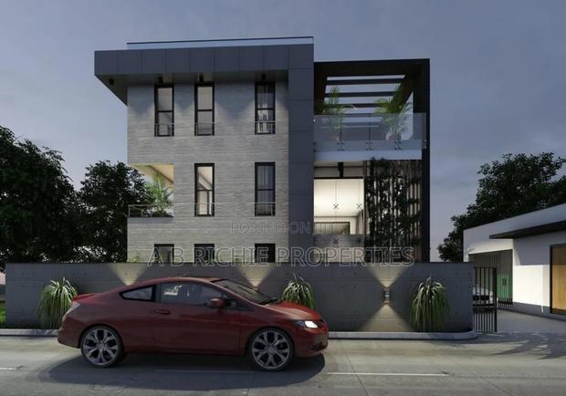 6bdrm Mansion in Ab Richie Properties, West Legon for sale · Photo 2