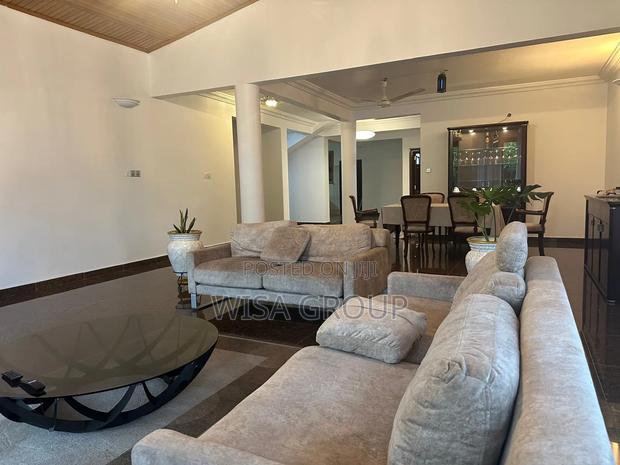 Furnished 4bdrm Duplex in Wisa Group, East Legon for rent · Photo 2