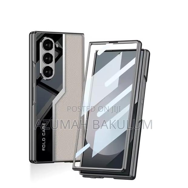 Galaxy Z Fold 6 Electroplated Plain Leather Case photo 4
