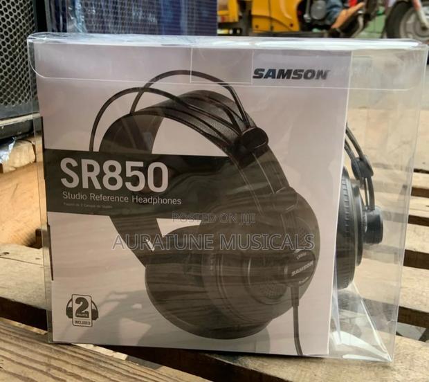 Samson Sr850 Studio Reference Headphones · Photo 3