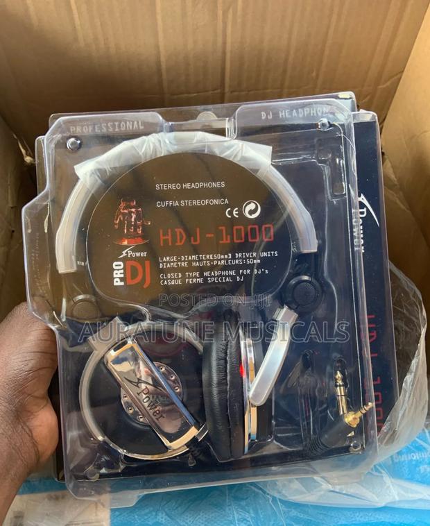 Pioneer HDJ 1000 Headphones · Photo 3