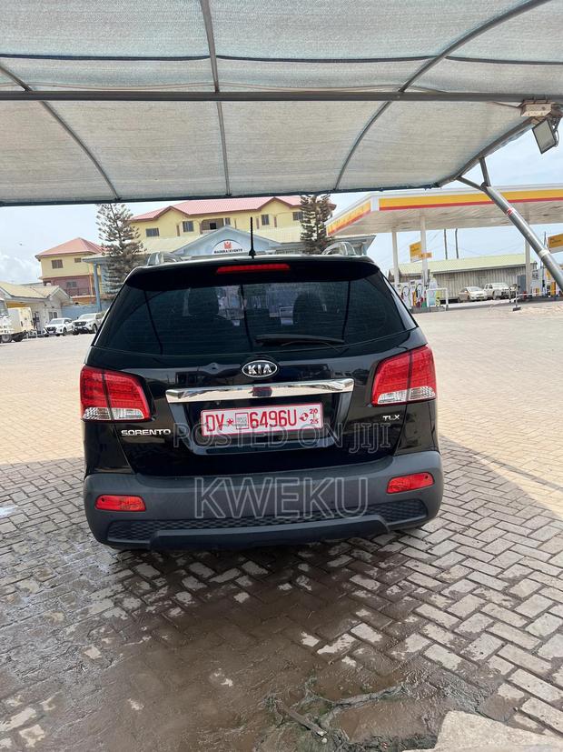 Kia Sorento 2014 Black photo 7