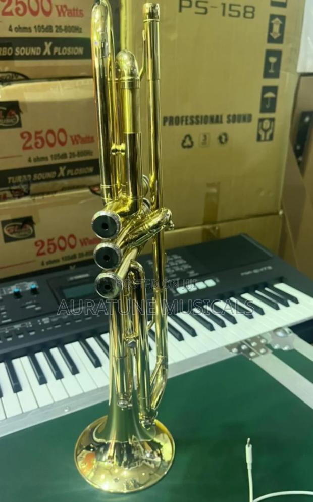 Yamaha Trumpet (Gold) · Photo 2