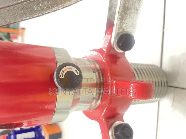 30ton Integrated Hydraulic Three(3) Jaw Puller photo 16