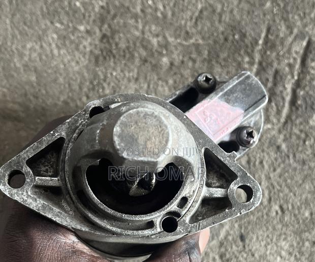 Daihatsu, Labo, Hijet and Towner Starter photo 2