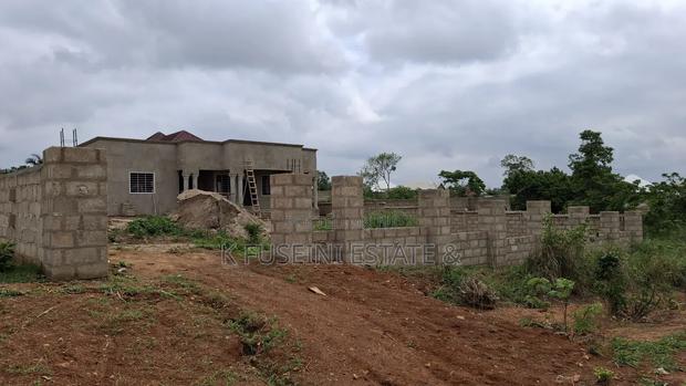 3 Bedrooms House For Sale At Akom photo 6