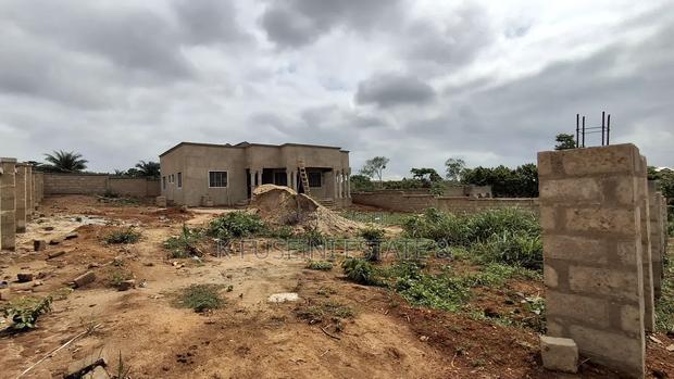 3 Bedrooms House For Sale At Akom photo 7