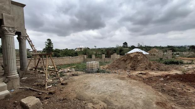 3 Bedrooms House For Sale At Akom photo 11