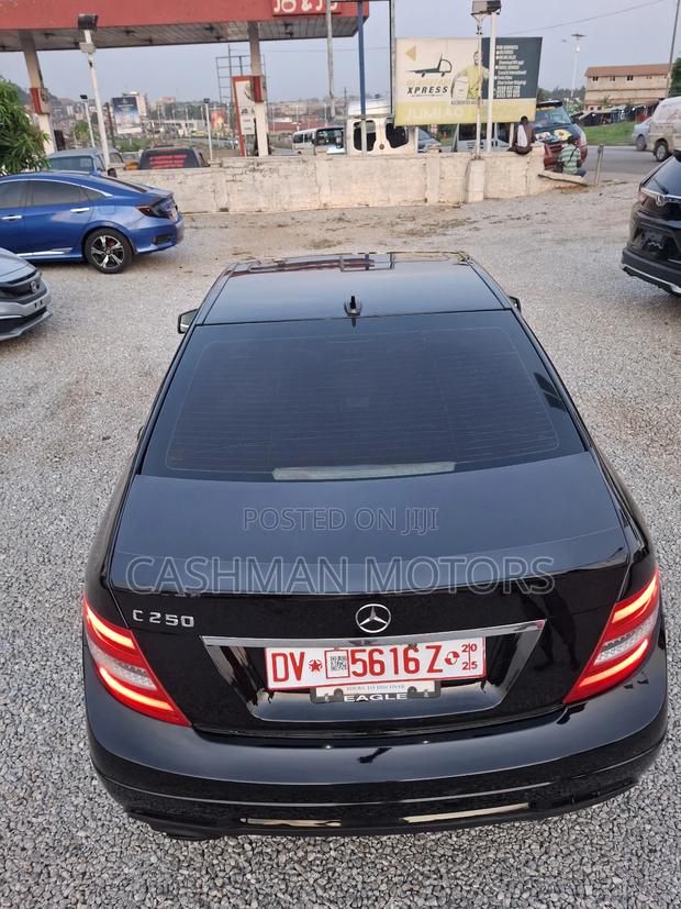 Mercedes-Benz C250 2014 Black