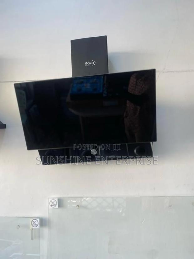 Kitchen Extractor 60cm · Photo 2