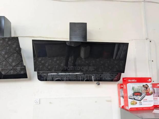 Kitchen Extractor 90cm · Photo 2
