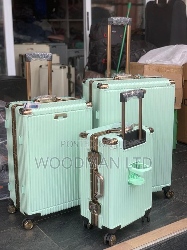 Zipless Luxurious 3set Suitcase · Photo 3