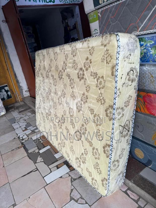 8inches Double Mattress Fast Delivery · Photo 2