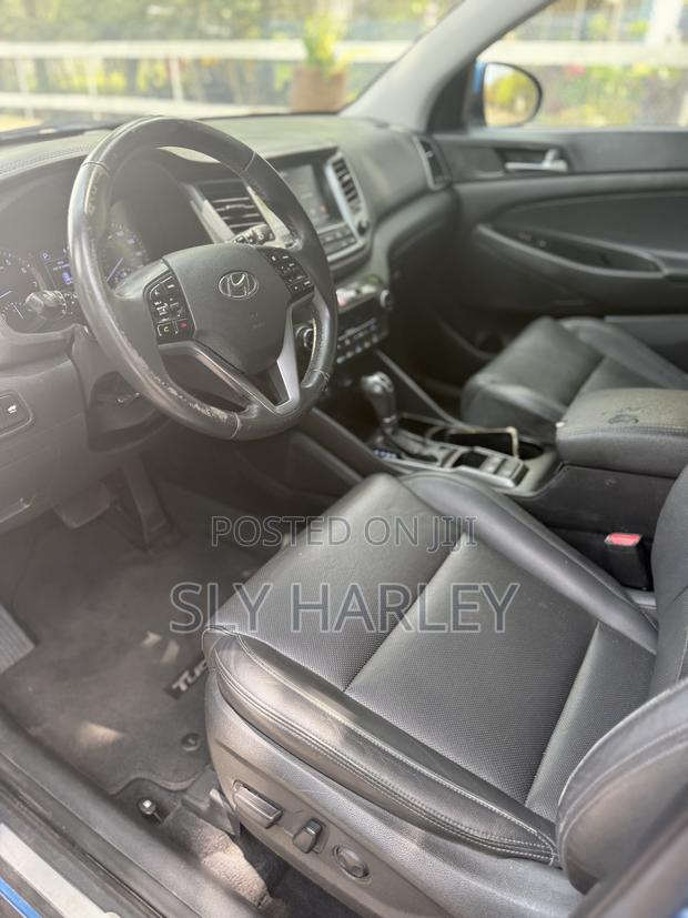 Hyundai Tucson Limited AWD 2016 Blue photo 8