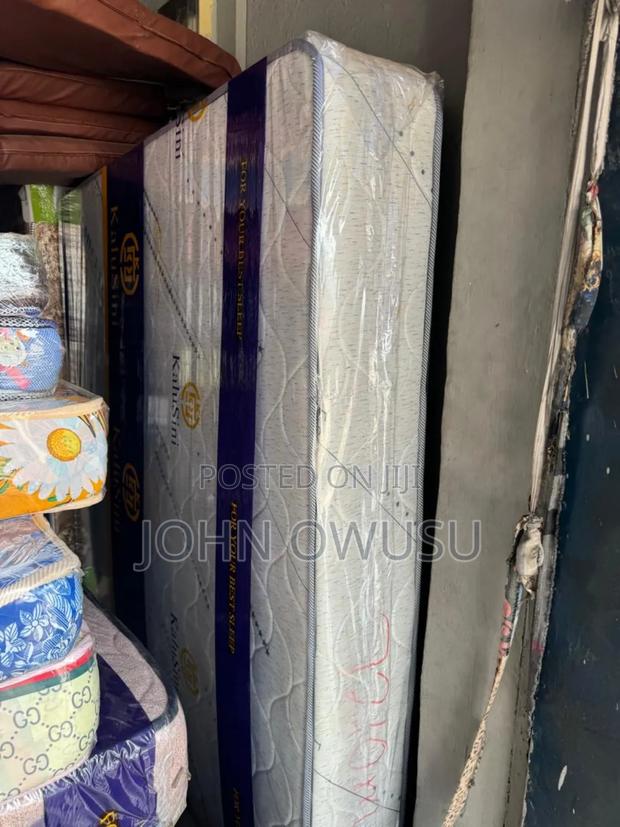 11inches Queens Sizes High Density Mattress for Sale · Photo 2