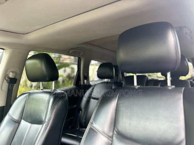 Nissan Pathfinder SV 4dr SUV 4WD (3.5L 6cyl CVT) 2014 Gray