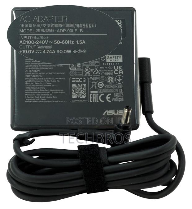 Asus 90w Laptop Charger · Photo 3