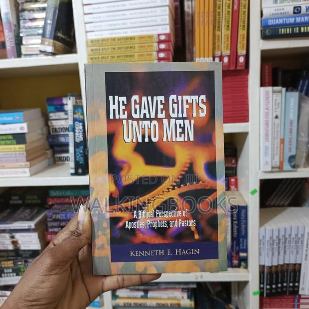 Hello Gave Gifts Unto Men · Photo 2