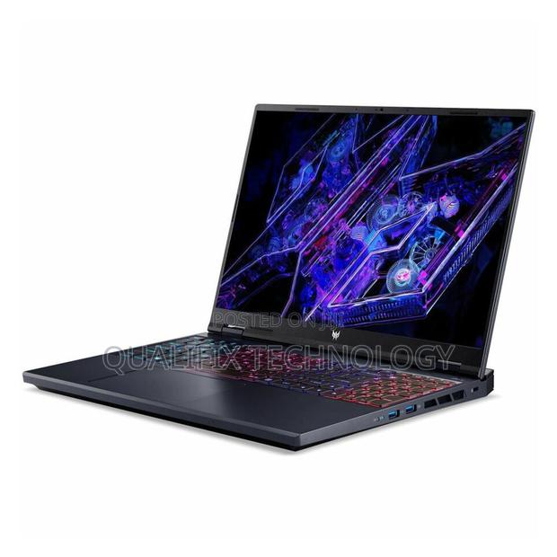 New Laptop Acer Predator Helios 16 16GB Intel Core I9 SSD 1T · Photo 1
