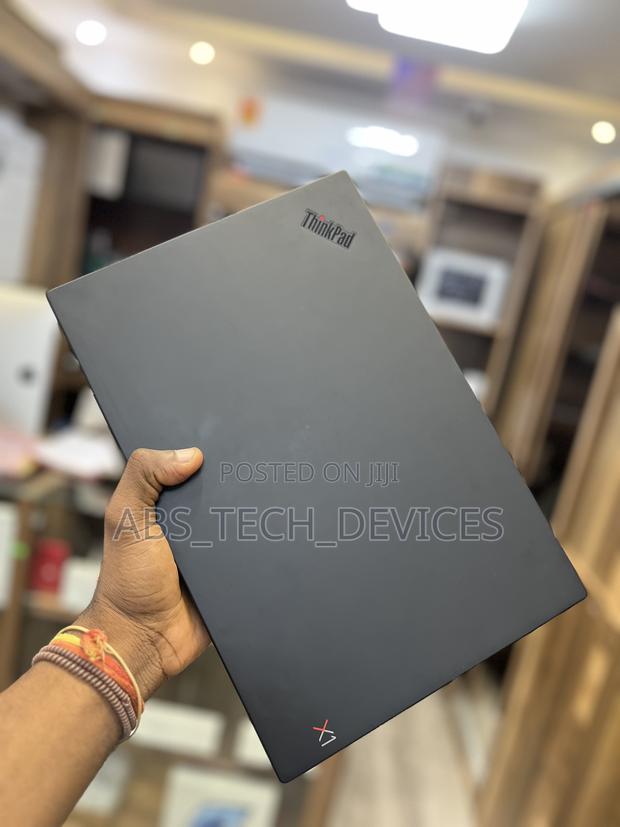 Laptop Lenovo ThinkPad X1 Carbon 16GB Intel Core i7 SSD 512GB photo 2
