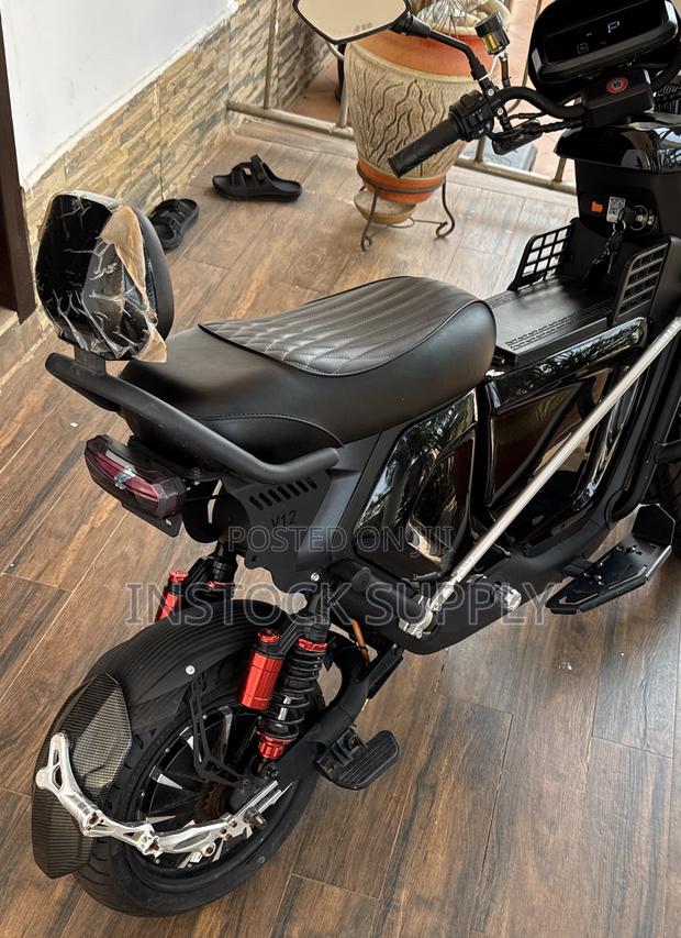 New Motorcycle 2024 Black photo 7