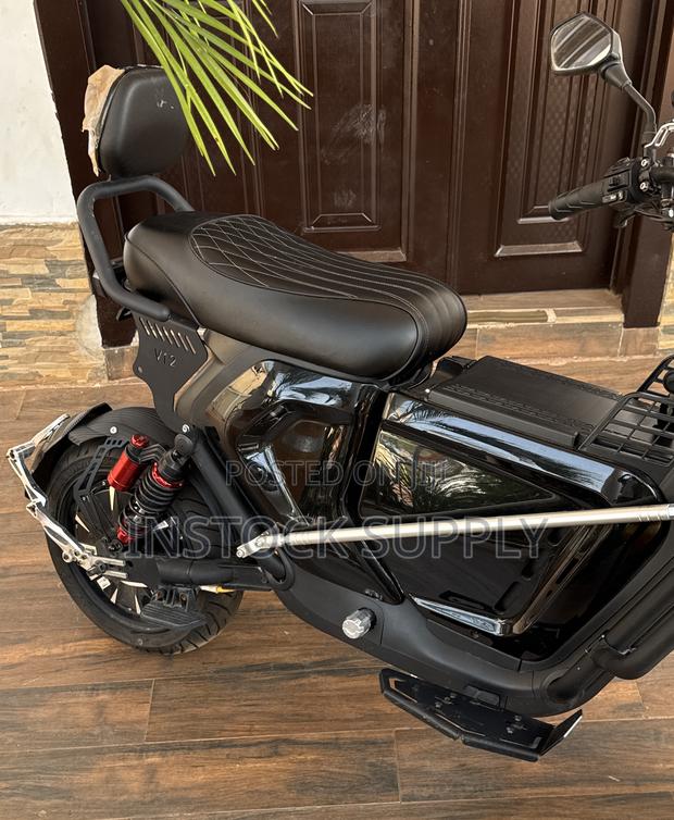 New Motorcycle 2024 Black photo 4