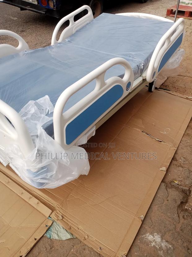 Hospital Bed 3crank · Photo 4