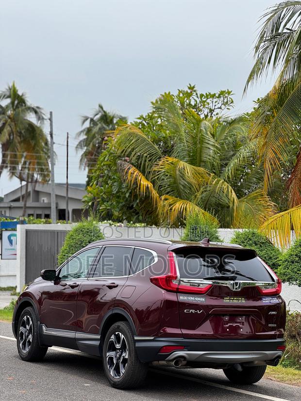 Honda CR-V Touring AWD 2018 Red