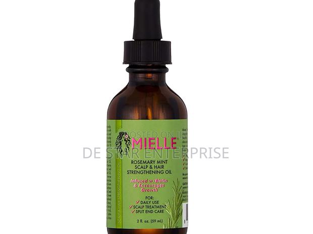 Rosemary Oil Infused With Biotin · Photo 2