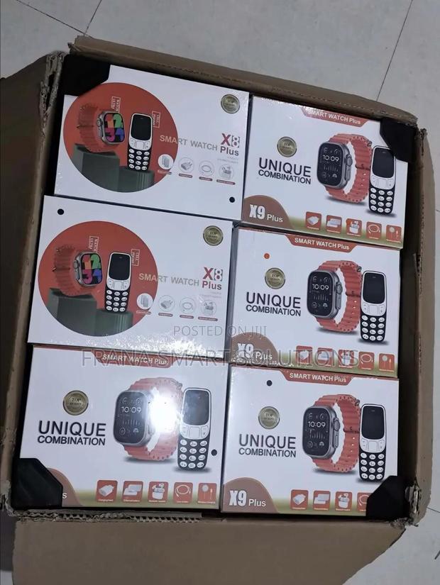 Unique Combination Smart Watch Bundle photo 4