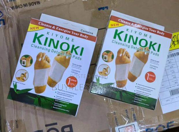 10 Pieces Kinoki Foot Detox Cleansing Pad · Photo 4