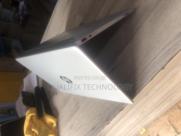 New Laptop HP 15S 4GB SSD 256GB · Photo 1