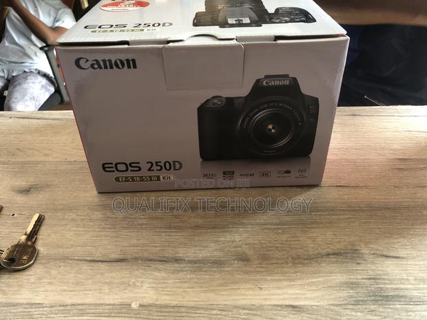 Canon Camera 250d
