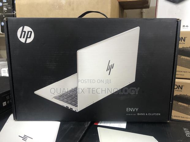 New Laptop HP 14-Dq1025cl 16GB Intel Core I7 SSD 512GB · Photo 3