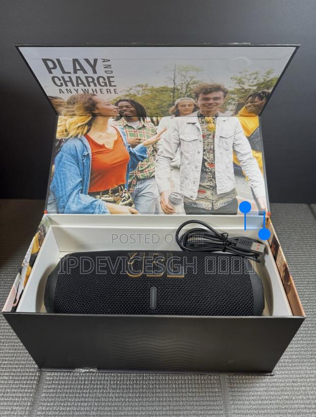 JBL Charge 5 Portable Waterproof Speaker With Powerbank · Photo 2
