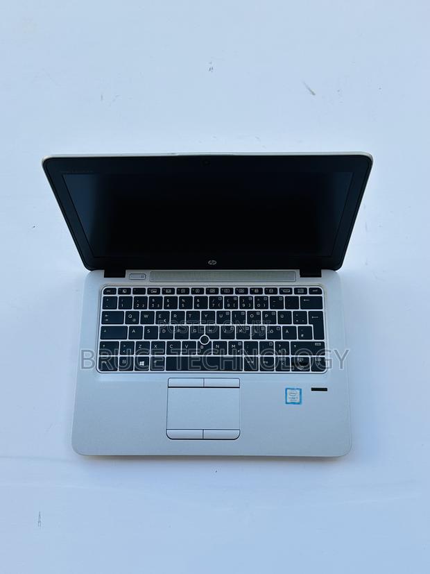 Laptop HP EliteBook 820 G4 8GB Intel Core i7 SSD 256GB photo 2