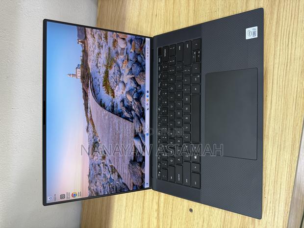 Laptop Dell XPS 15 9550 4GB Intel Core I7 SSD 1T photo 5
