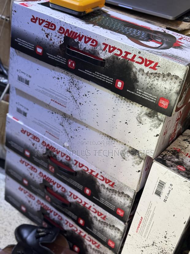 Gaming Keyboard 4in 1 · Photo 3