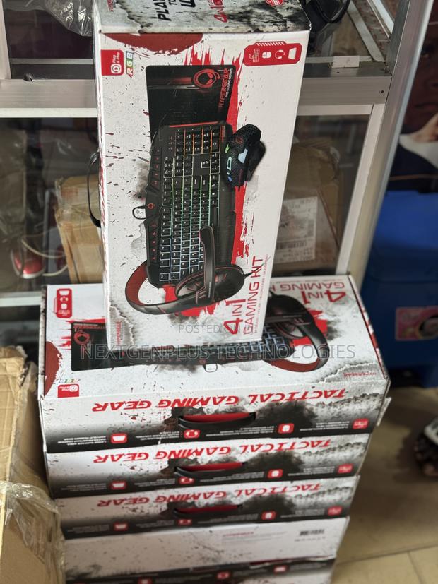 Gaming Keyboard 4in 1 · Photo 2