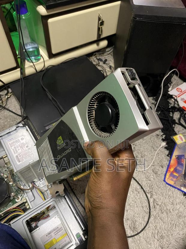 Powerful Nvidia Quadro Fx 4800 1.5gb Ddr3 Card For Gaming photo 2