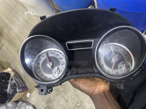 C300 2016 217 2018 2019 Speedometer Panel W205 and All Parts photo 2