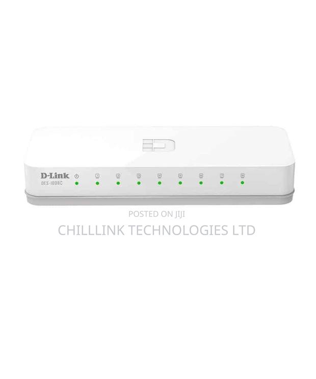D-Link 8-Port 10/100mbps Desktop Switch photo 2