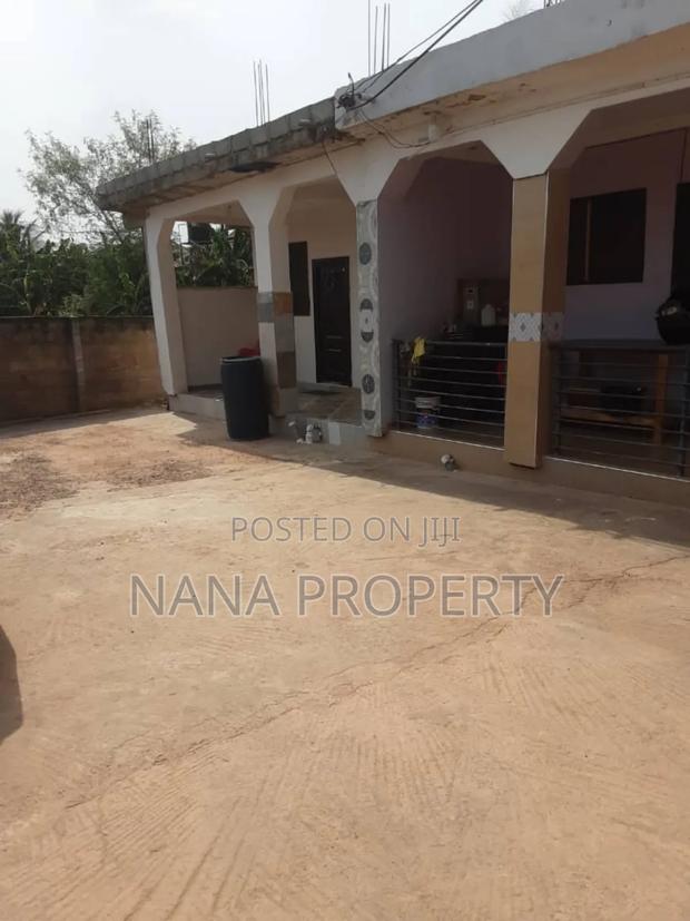 2bdrm House in Oyarifa for sale · Photo 2