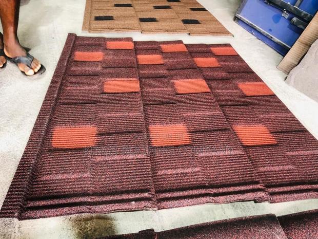 High Quality Shingle Tiles · Photo 2