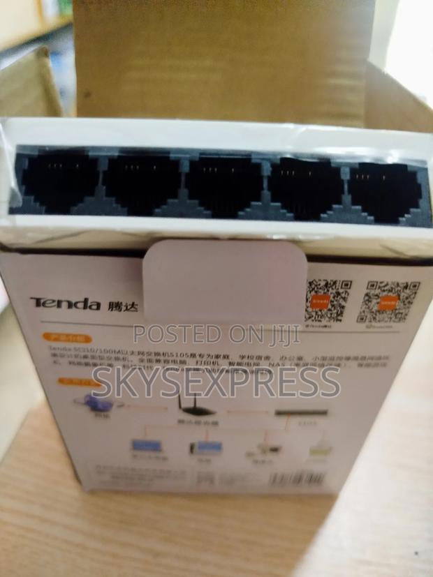5 Port Switch photo 3