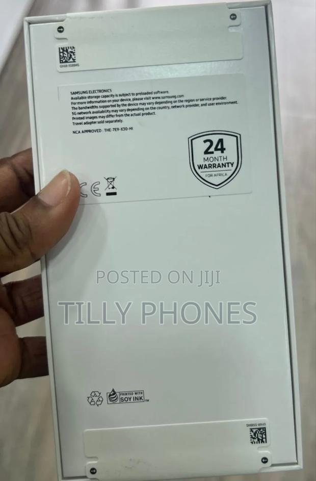 New Samsung Galaxy A56 128 GB White photo 3