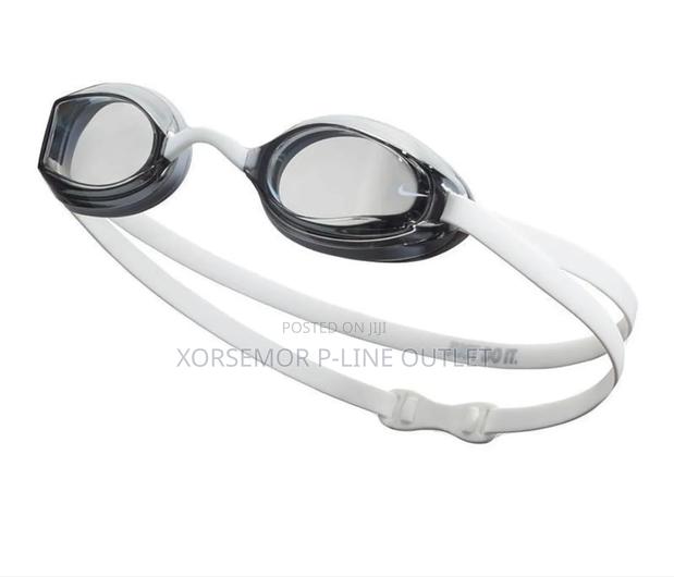 Professional Swimming Shield · Photo 3