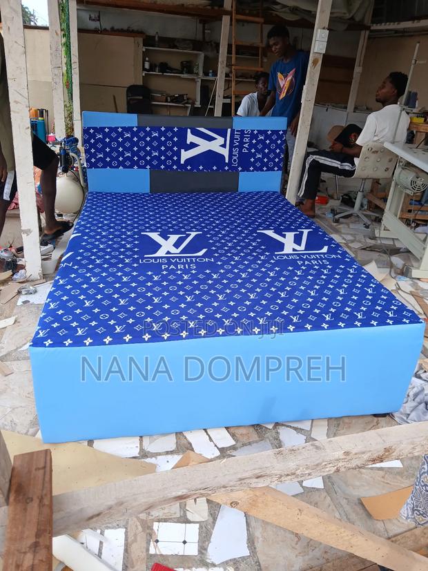 Blue Lv Bed · Photo 4