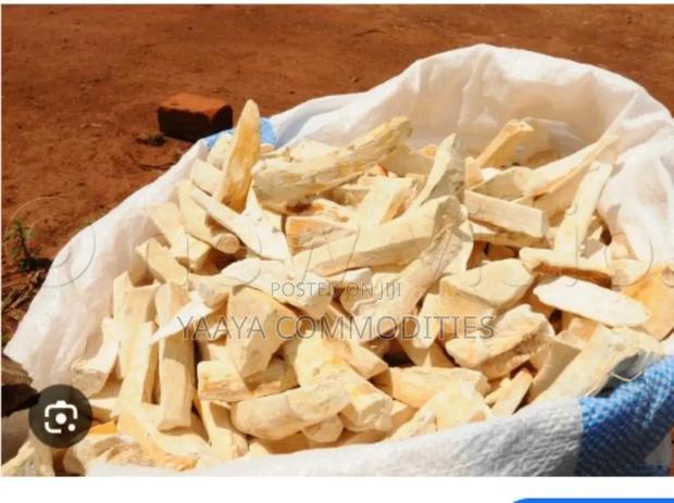 Dried Cassava Chips ( Kokonte) · Photo 4